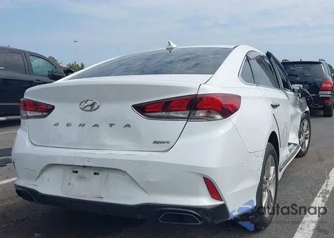 2018 Hyundai Sonata Sport+ z USA, uszkodzony, nr VIN 5NPE34AF7JH716096